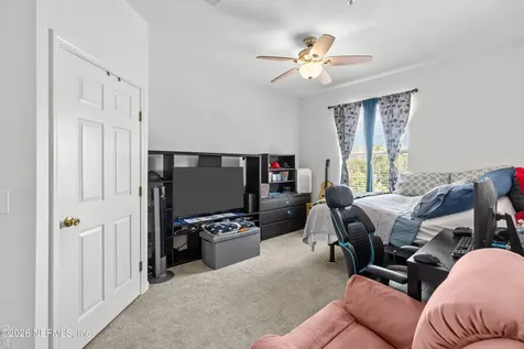 7801 Point Meadows Drive Jacksonville FL 32256