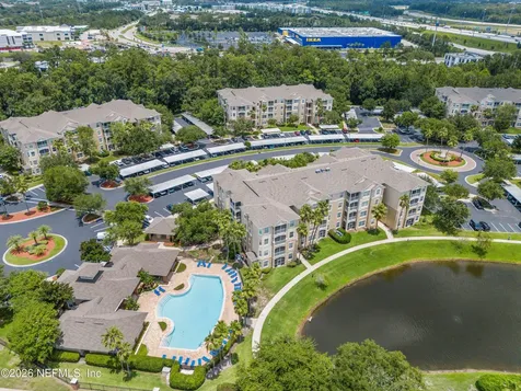 7801 Point Meadows Drive Jacksonville FL 32256