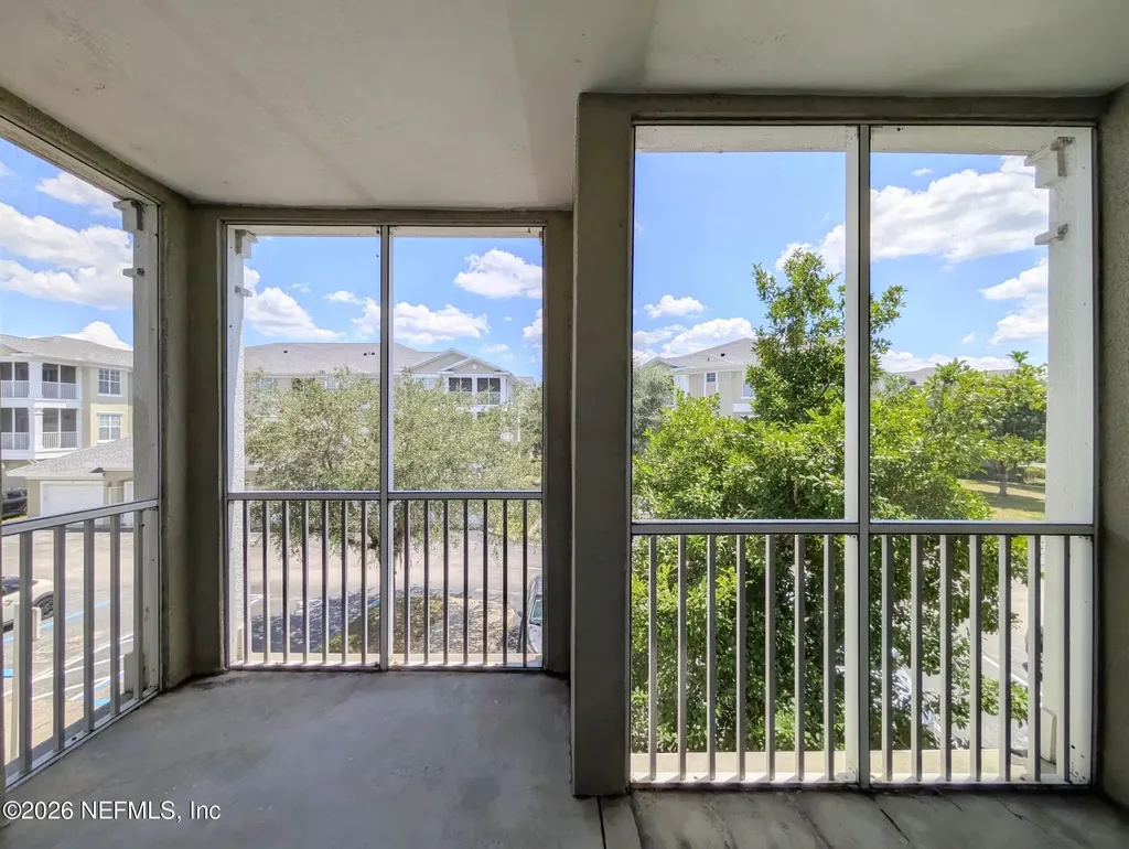 8290 Gate Parkway W Jacksonville FL 32216