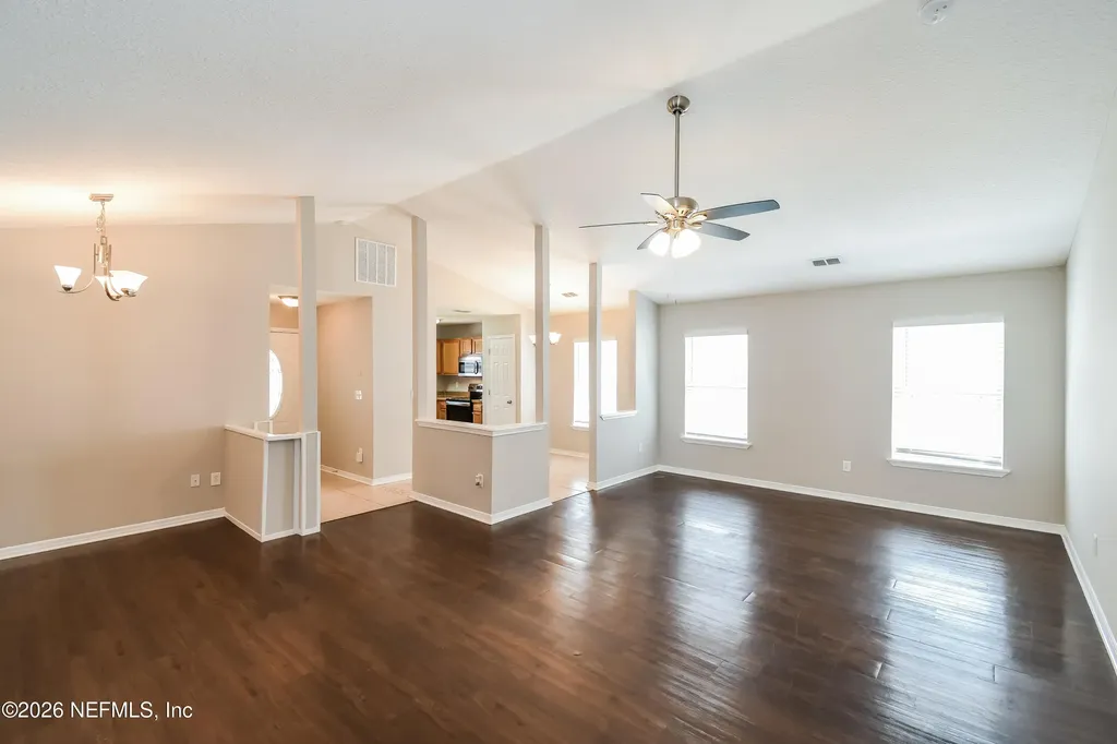 8450 Maple Street Jacksonville FL 32244