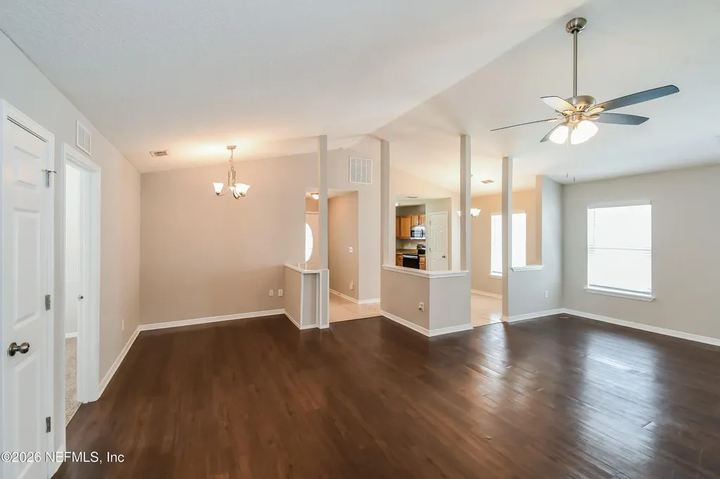 8450 Maple Street Jacksonville FL 32244