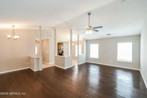 8450 Maple Street Jacksonville FL 32244