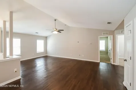 8450 Maple Street Jacksonville FL 32244