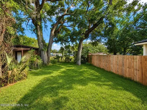 9075 Eaton Avenue Jacksonville FL 32211