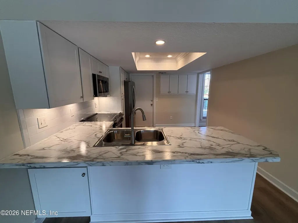 7823 E Fawn Brook Circle Jacksonville FL 32256