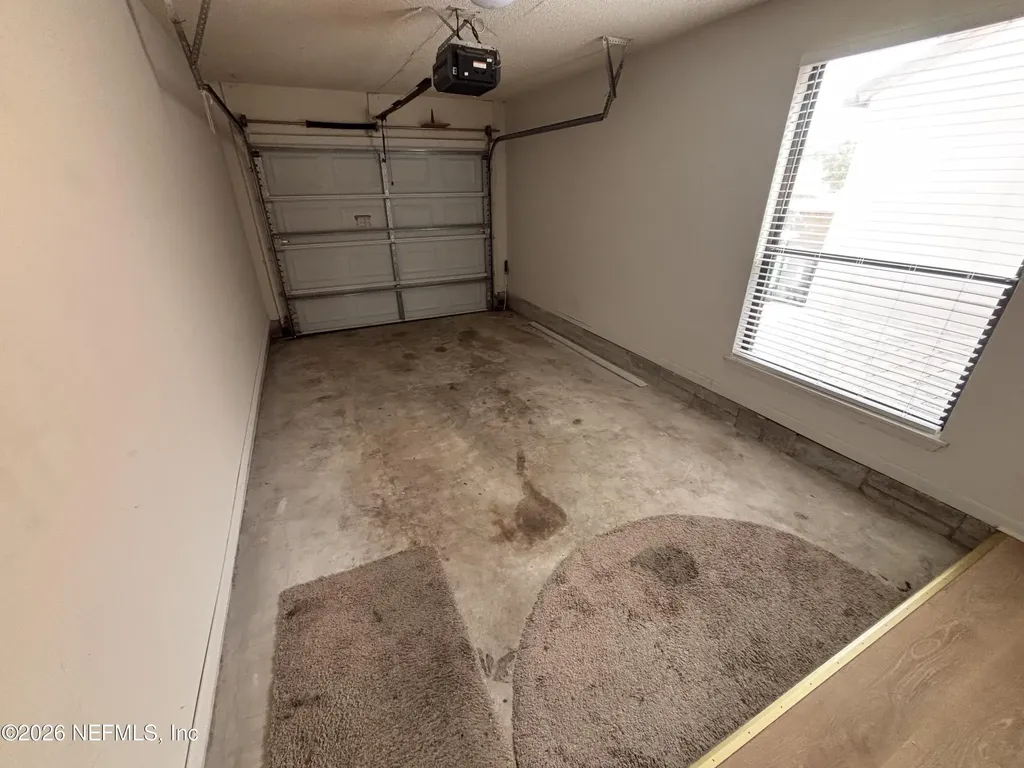 7823 E Fawn Brook Circle Jacksonville FL 32256