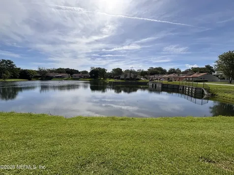 7823 E Fawn Brook Circle Jacksonville FL 32256