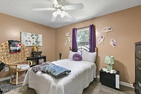 8439 Collins Road Jacksonville FL 32244