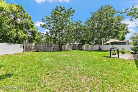 8439 Collins Road Jacksonville FL 32244