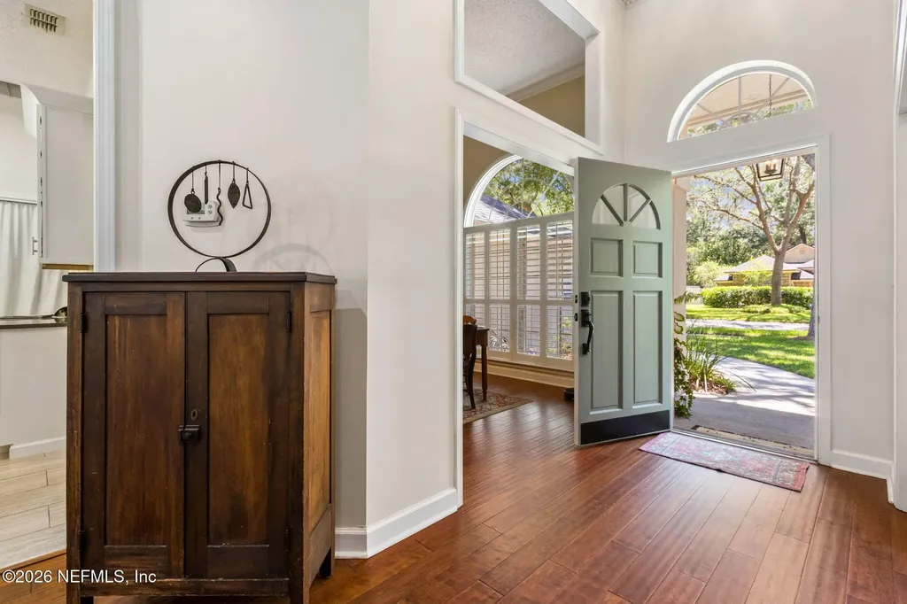 11849 Clearwater Oaks Drive W Jacksonville FL 32223