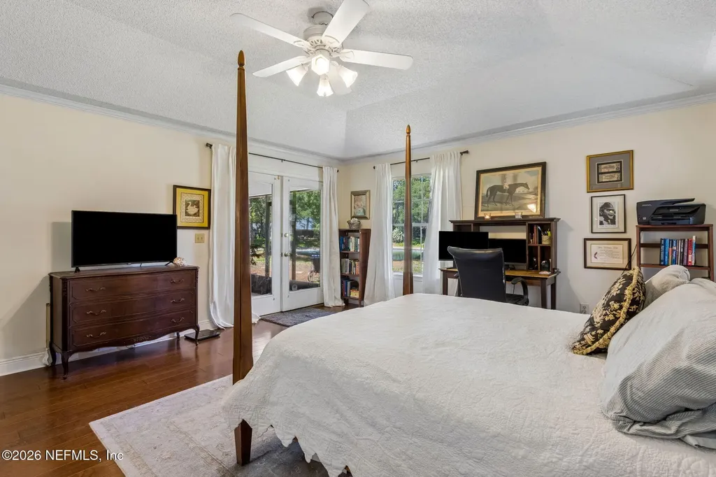 11849 Clearwater Oaks Drive W Jacksonville FL 32223