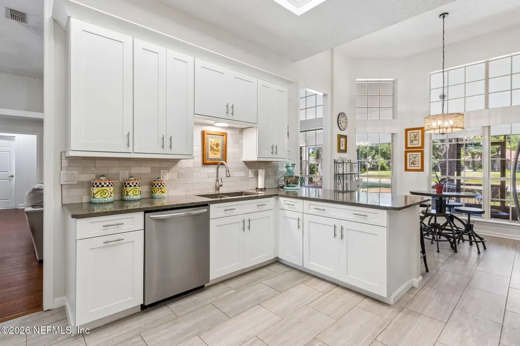11849 Clearwater Oaks Drive W Jacksonville FL 32223