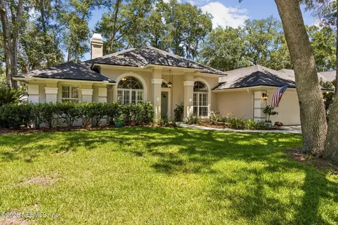 11849 Clearwater Oaks Drive W Jacksonville FL 32223