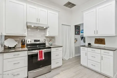 11849 Clearwater Oaks Drive W Jacksonville FL 32223