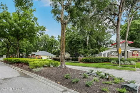 11849 Clearwater Oaks Drive W Jacksonville FL 32223