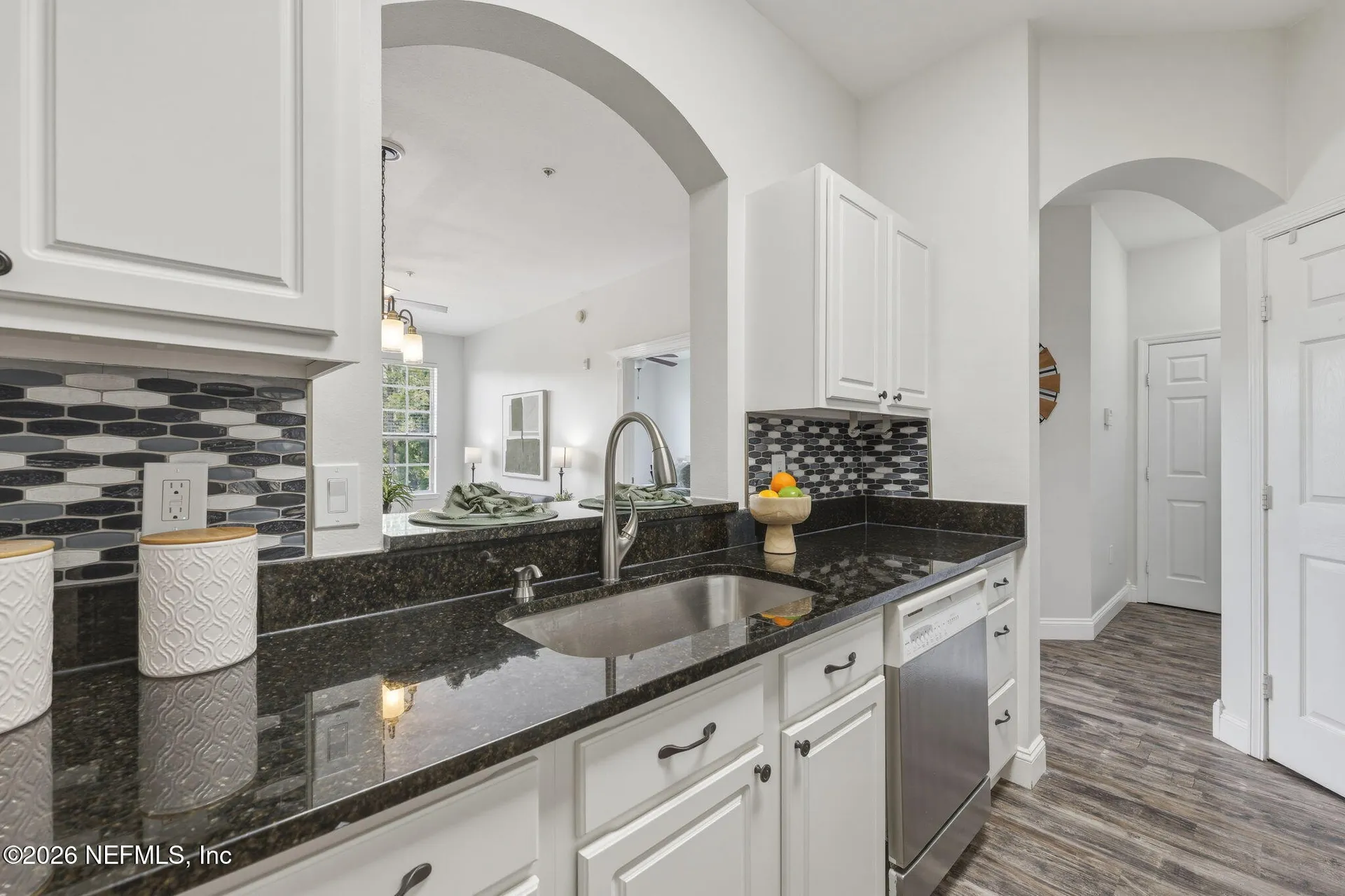 7990 Baymeadows Road Jacksonville FL 32256