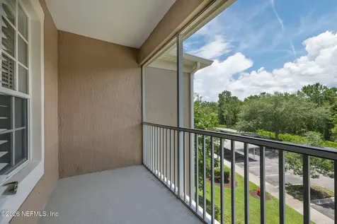 7990 Baymeadows Road Jacksonville FL 32256