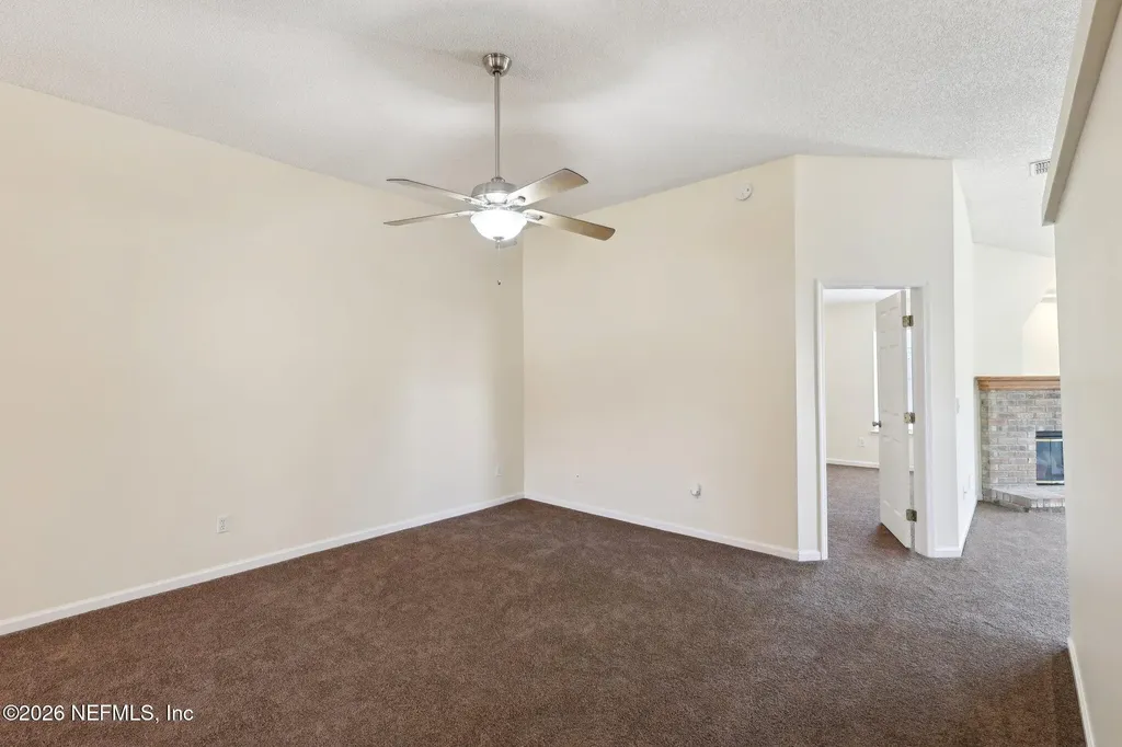 2990 Tunica Trail Middleburg FL 32068