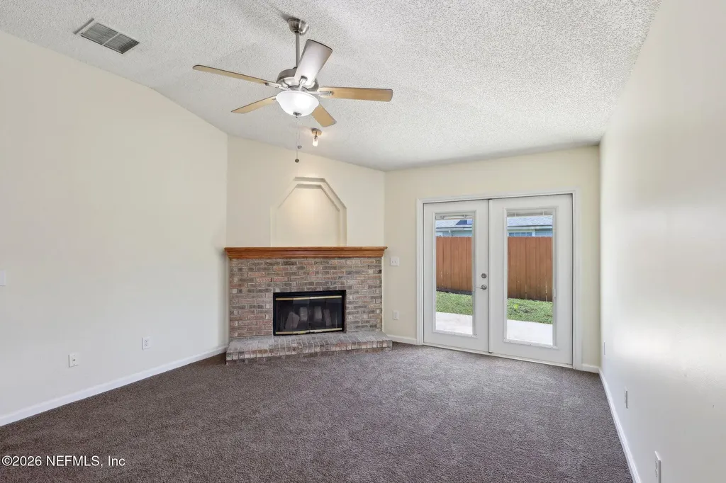 2990 Tunica Trail Middleburg FL 32068