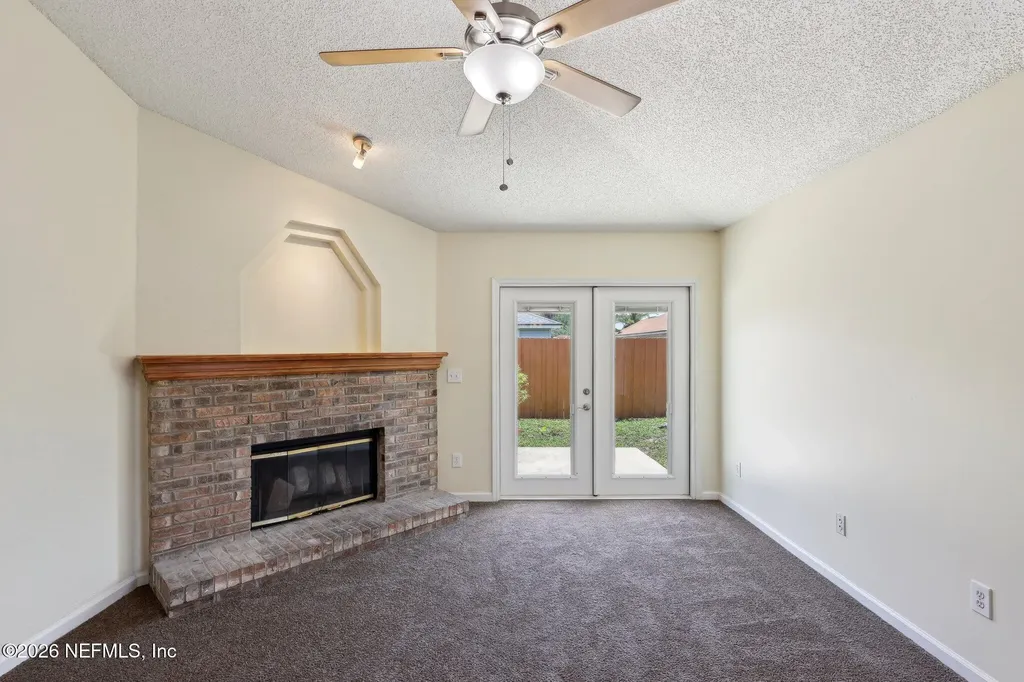 2990 Tunica Trail Middleburg FL 32068