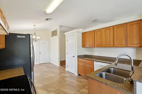 2990 Tunica Trail Middleburg FL 32068
