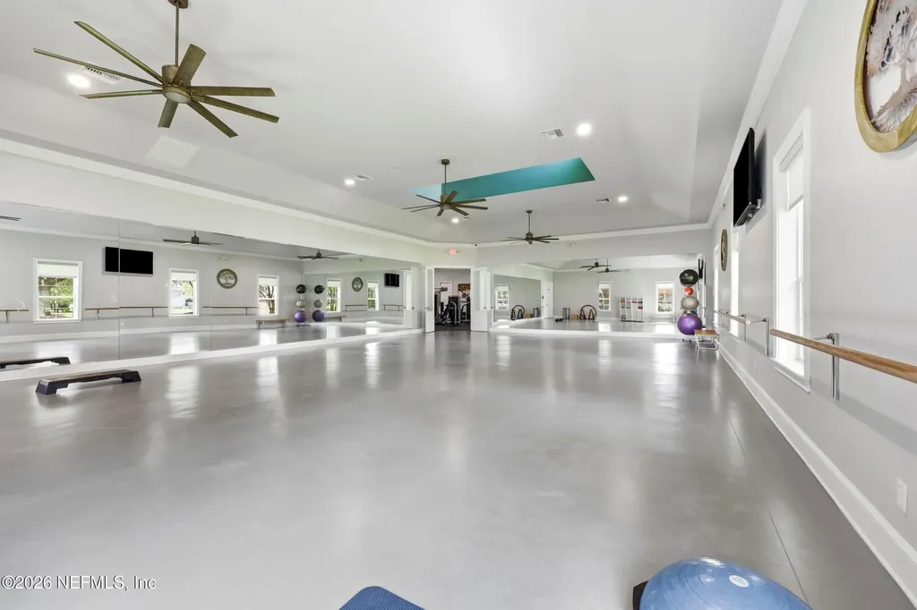 1160 Registry Boulevard St. Augustine FL 32092