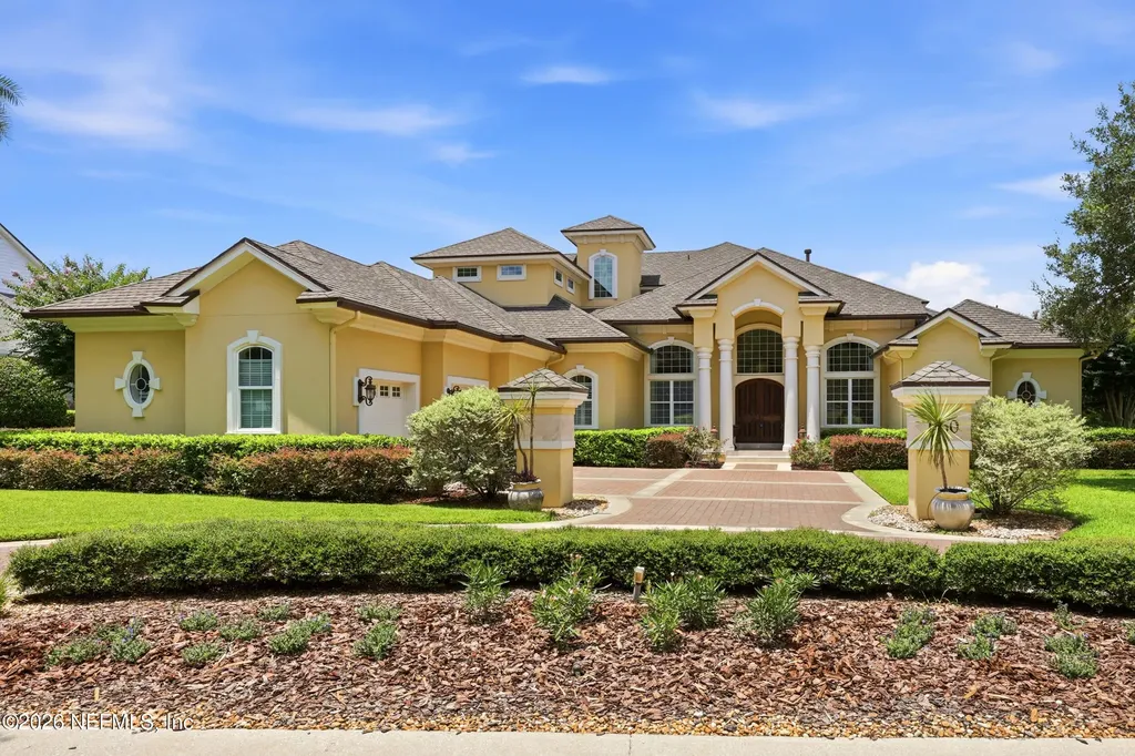 1160 Registry Boulevard St. Augustine FL 32092