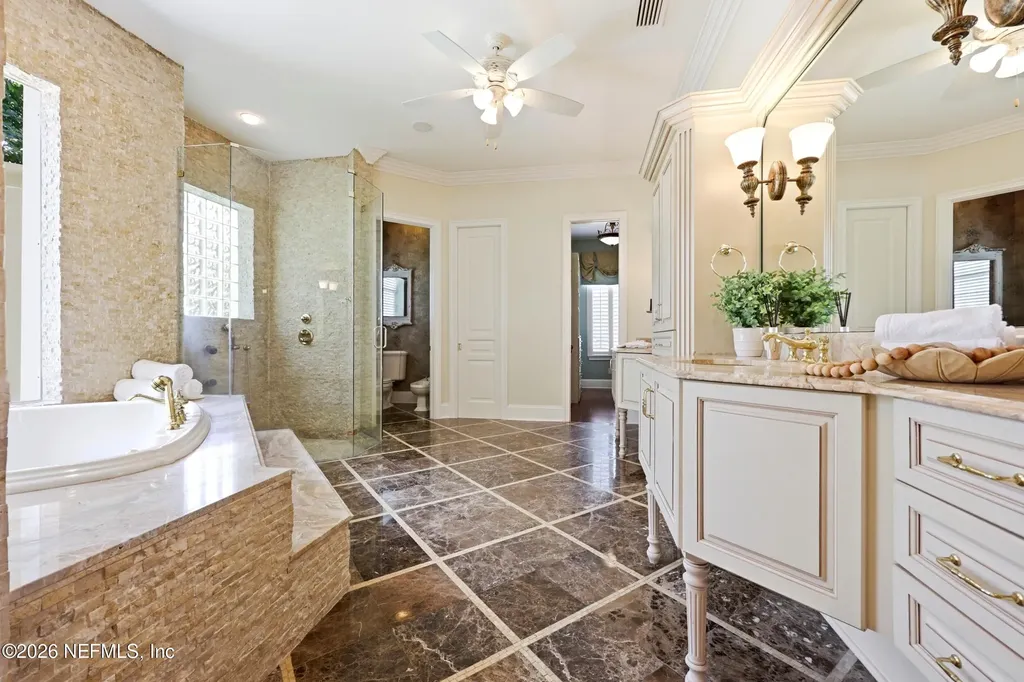 1160 Registry Boulevard St. Augustine FL 32092