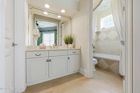 1160 Registry Boulevard St. Augustine FL 32092