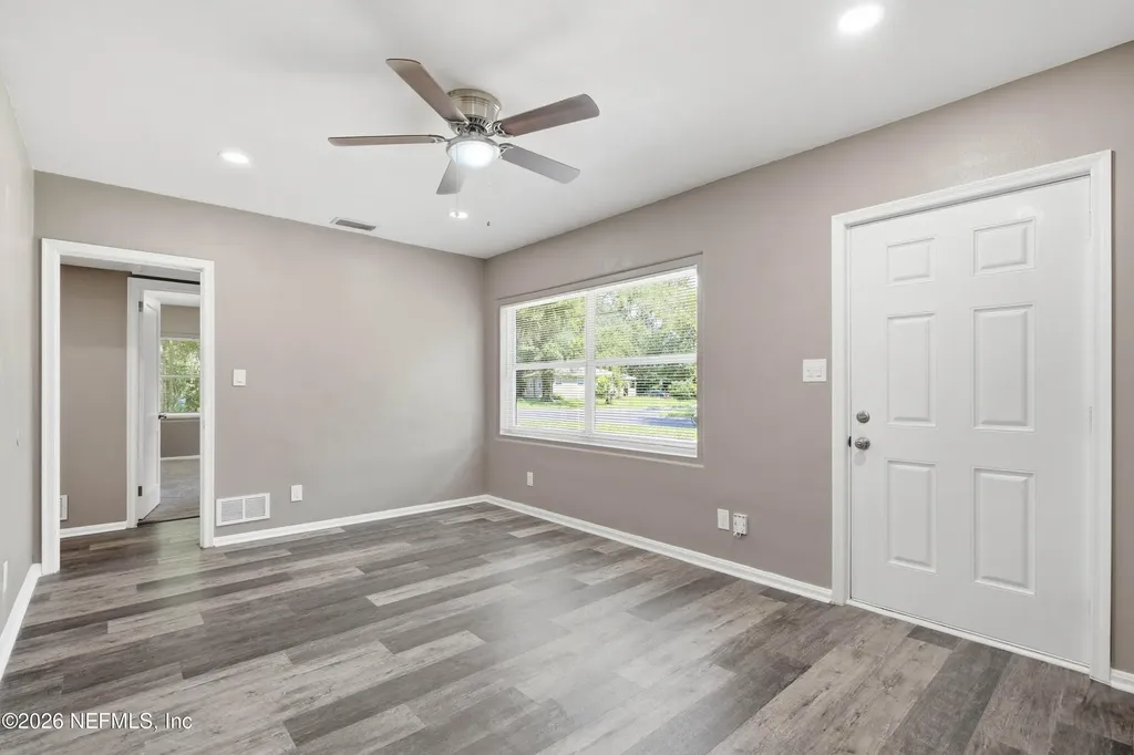 3044 W 9th Street Jacksonville FL 32254