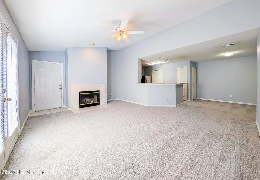 13715 Richmond Park Drive N Jacksonville FL 32224