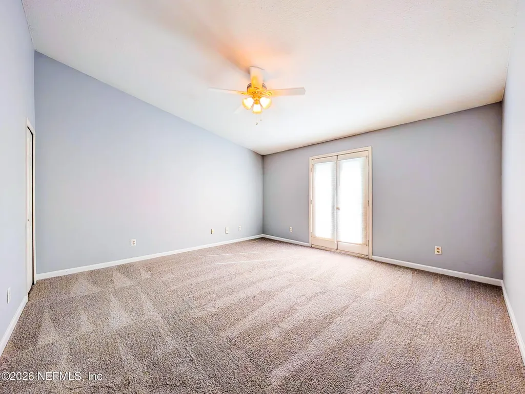 13715 Richmond Park Drive N Jacksonville FL 32224