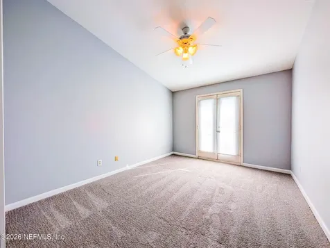 13715 Richmond Park Drive N Jacksonville FL 32224