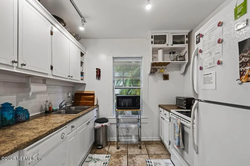 13 Rohde Avenue St. Augustine FL 32084