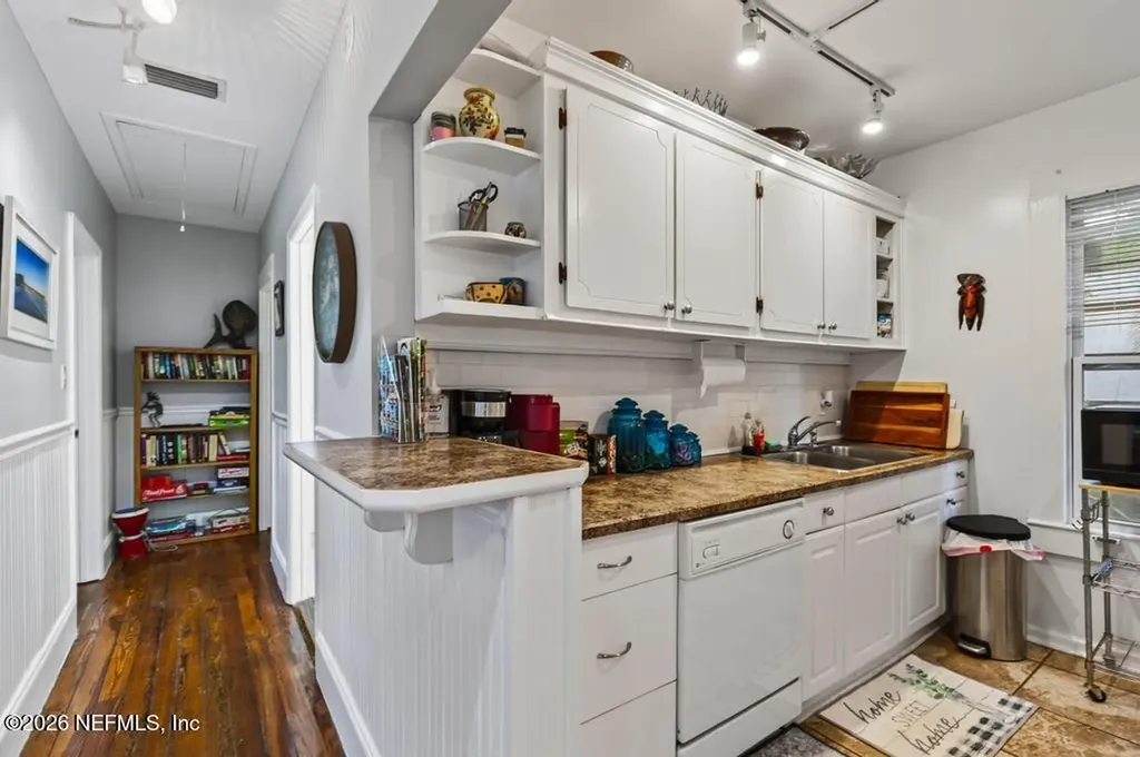 13 Rohde Avenue St. Augustine FL 32084