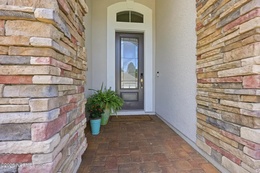 383 Medio Drive St. Augustine FL 32095