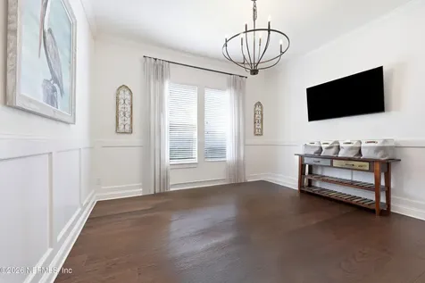 383 Medio Drive St. Augustine FL 32095
