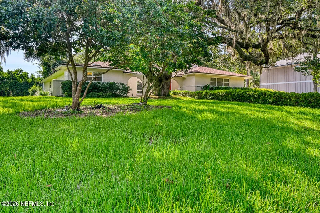 3471 Hermitage Road E Jacksonville FL 32277