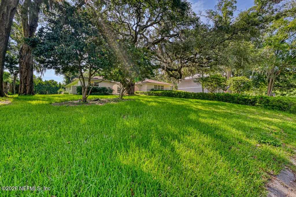 3471 Hermitage Road E Jacksonville FL 32277