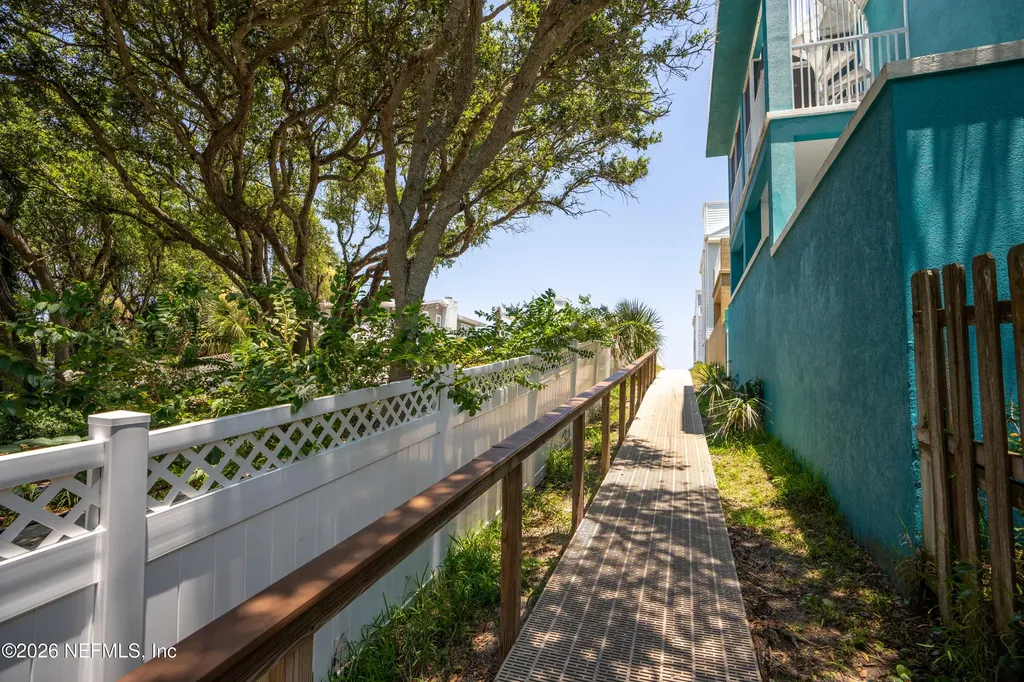 64 Kon Tiki Circle St. Augustine FL 32080