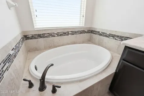 144 Gray Wolf Trail Jacksonville FL 32081