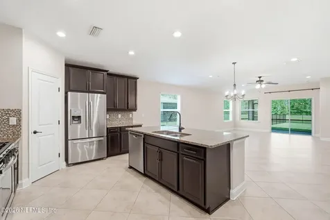 144 Gray Wolf Trail Jacksonville FL 32081