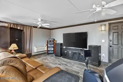 1185 Heritage Estates Trace Jacksonville FL 32220