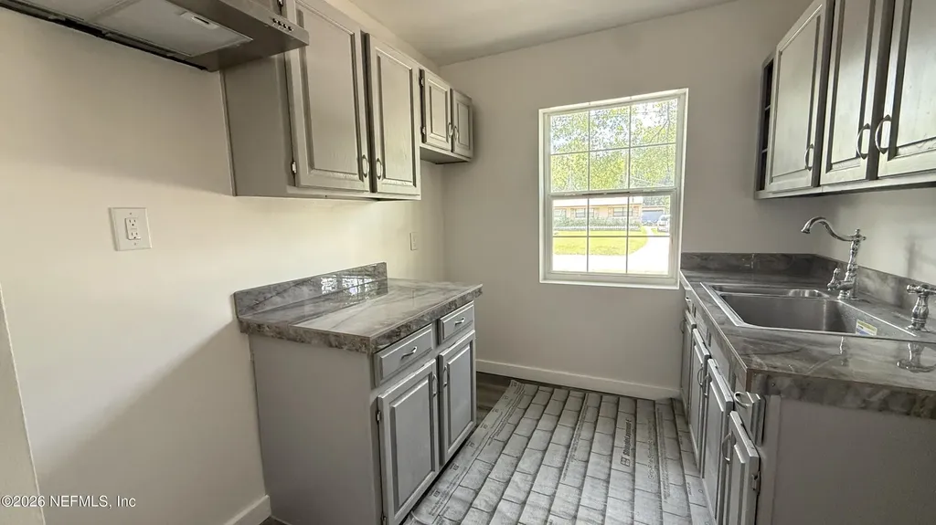 4034 Tyndale Drive Jacksonville FL 32210