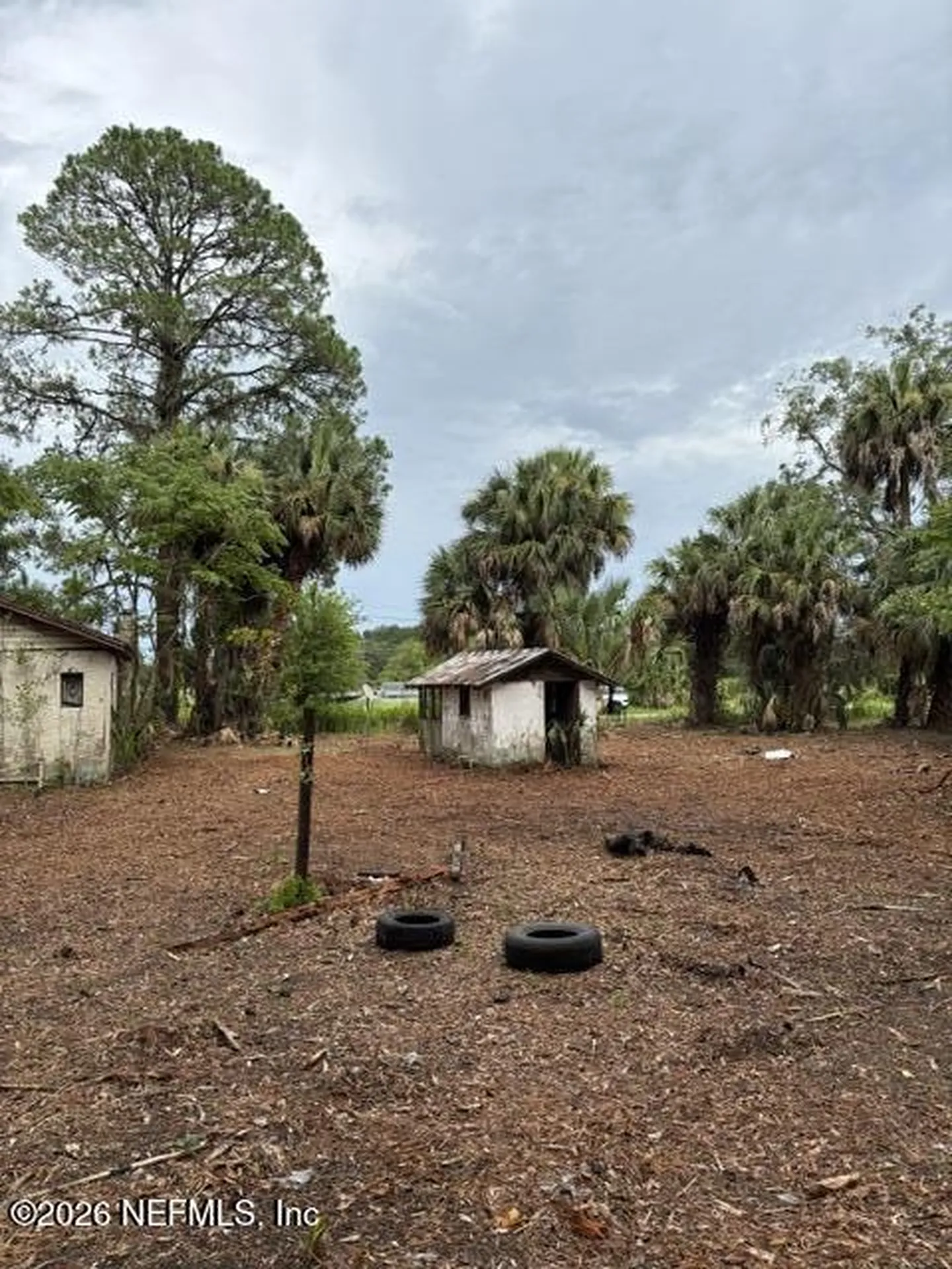 114 E River Road East Palatka FL 32131