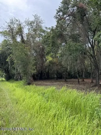 114 E River Road East Palatka FL 32131
