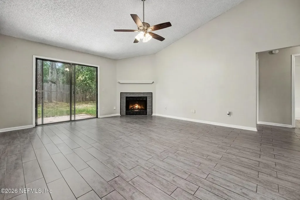 924 Aries Road W Jacksonville FL 32216