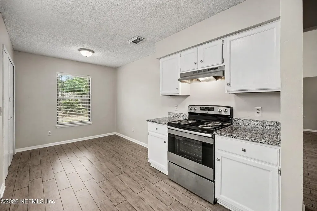 924 Aries Road W Jacksonville FL 32216