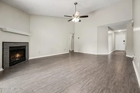924 Aries Road W Jacksonville FL 32216