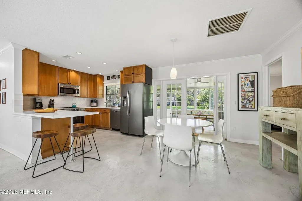 599 Alhambra Lane N Ponte Vedra Beach FL 32082